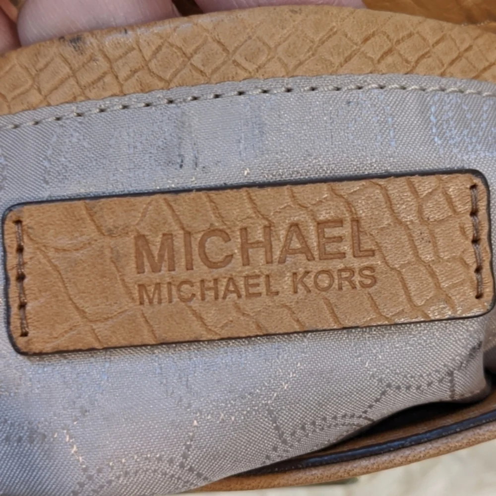 Michael Kors Charlton tan leather bag